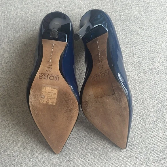 KORS Michael Kors Blue Patent Heels - Picture 6 of 7